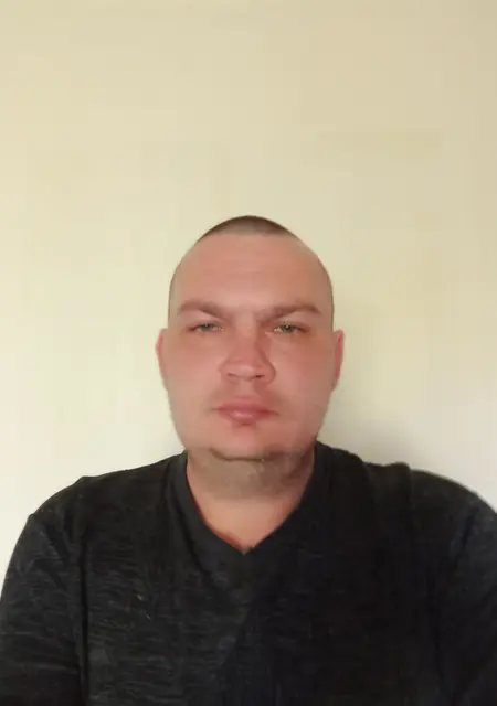 Виталий из Жёлтых Воды, мне 45, познакомлюсь для общения