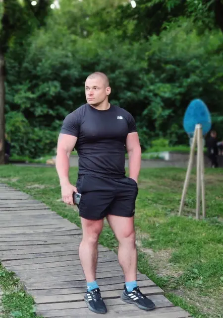 Я Мариус, 38 років, знайомлюсь для дружби у Дніпрі