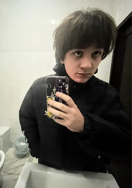Я Кирилл, 19, знакомлюсь без обязательств в Амстердаме