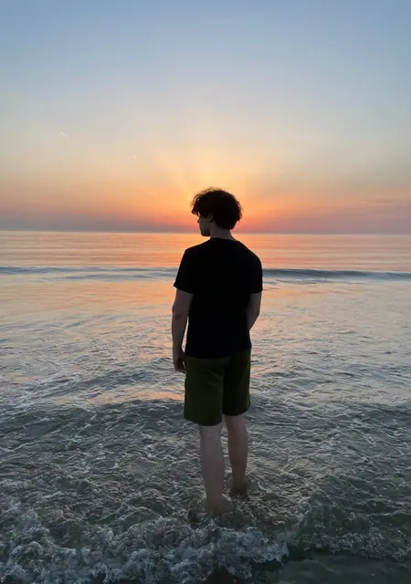 Я Vlad, 20, знакомлюсь без обязательств в Эйтхорн