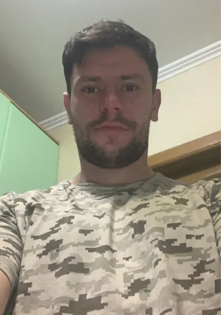 Андріан з Дрогобича, мені 26 років, познайомлюсь на одну ніч