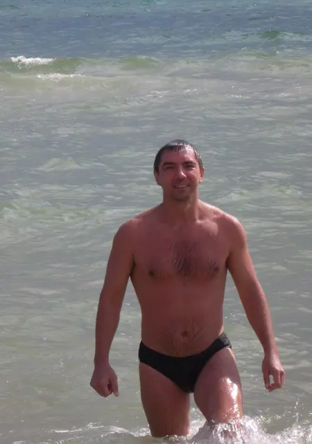 Dmitriy из Черкасс, мне 46, познакомлюсь для дружбы