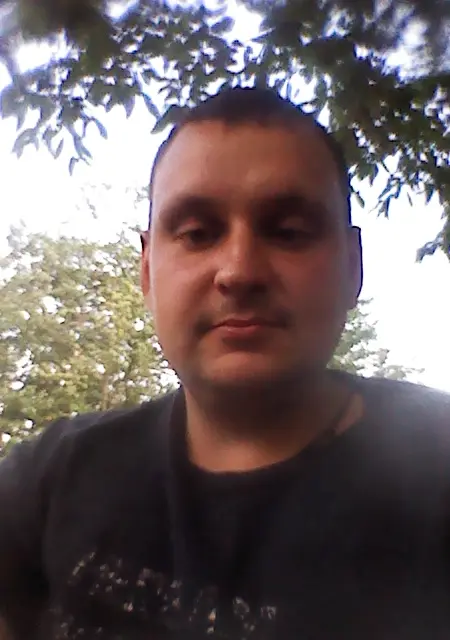 Я Руслан, 39 років, знайомлюсь без зобов'язань у Вінниці