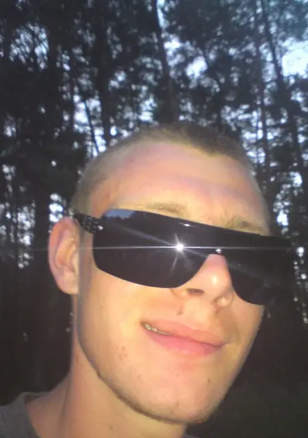 Вова з Вінниці, мені 35 років, познайомлюсь для спілкування