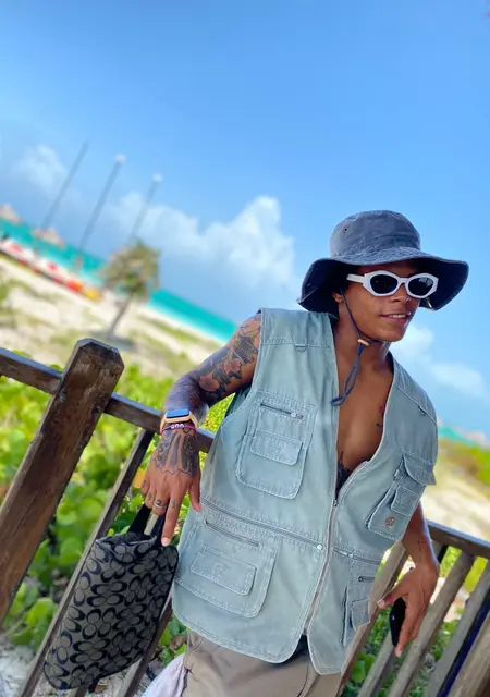 Ronal из Франкфурта-на-майне, ищу на сайте общение