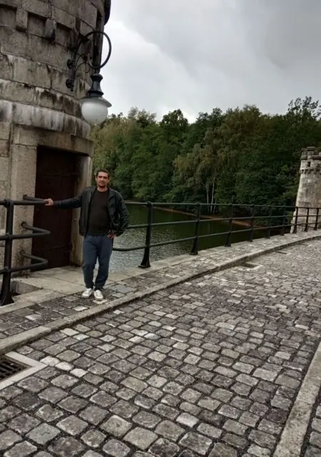 Я Mykola, 36, знакомлюсь в Праге