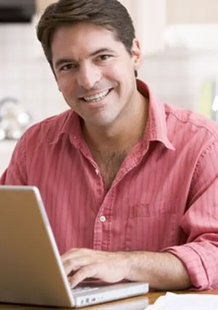 Я Cornel, 54, из Кишинёва, ищу знакомства без обязательств