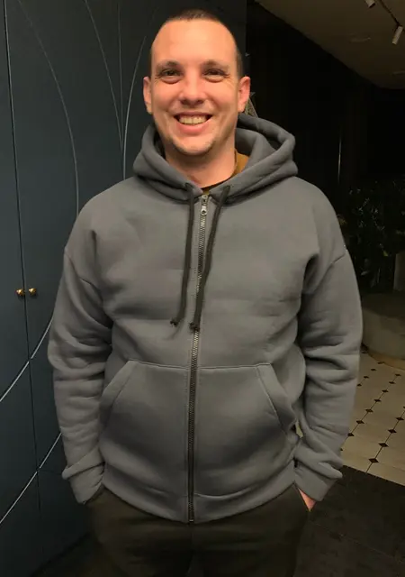 Денис з Житомира, шукаю на сайті знайомства на одну ніч