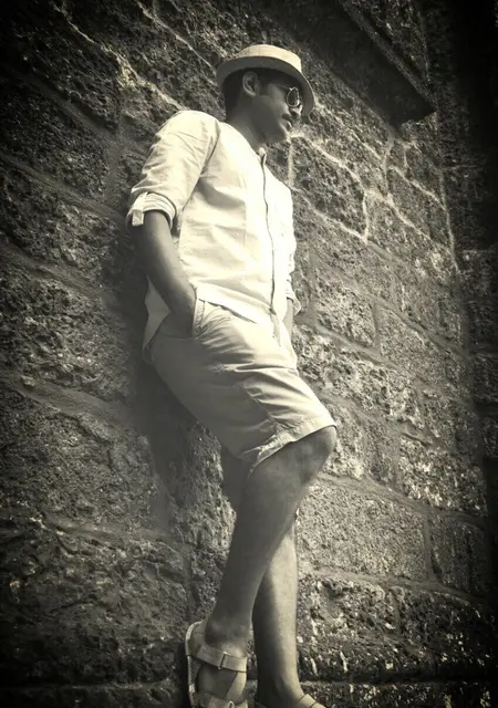 Я Kkhb, 46, из Бангалора, ищу знакомство для приятного времяпровождения