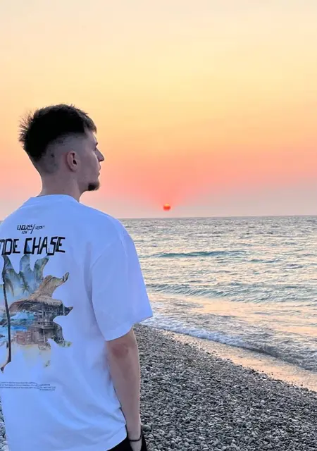 Я Богдан, 25, знакомлюсь без обязательств в Богородчанах