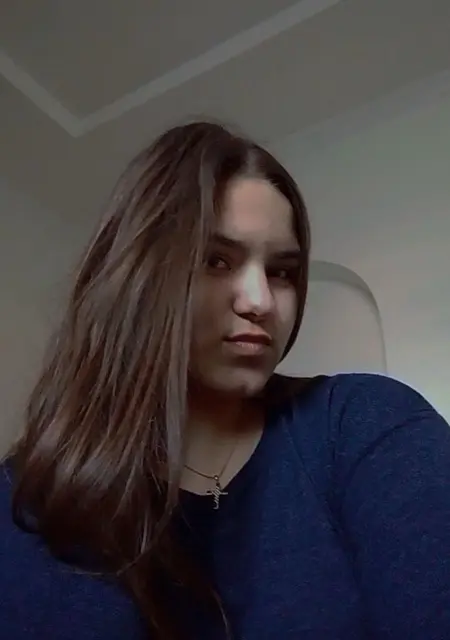 Я Эмма, 18, знакомлюсь для дружбы в Черновцах