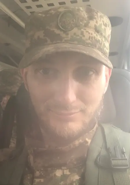 Юрий из Харькова, мне 32, познакомлюсь без обязательств