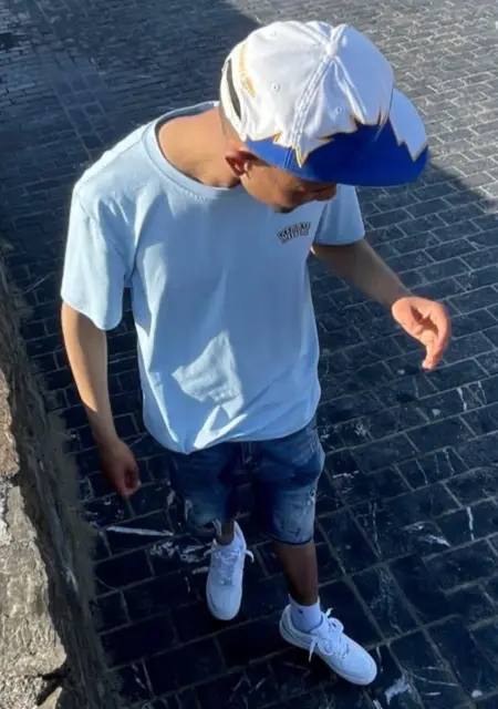 Maiwhezyrd de San Sebastián, tengo 25 años, listo para conocer para lío de una noche