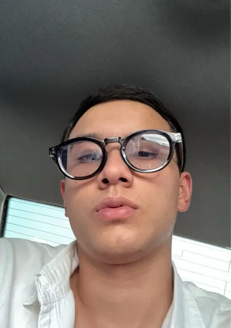 Я Abduvosqov, 22, из Ташкента, ищу знакомство для открытые отношения