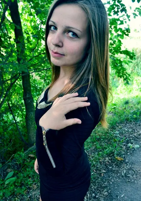 Лена из Нежина, ищу на сайте знакомства на одну ночь