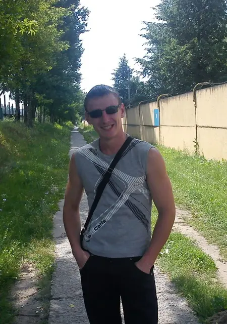 Женя из Могилёва, ищу на сайте знакомства без обязательств