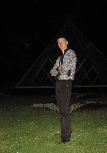 Я Андрей, 36, из Бобруйска, ищу знакомство для постоянных отношений