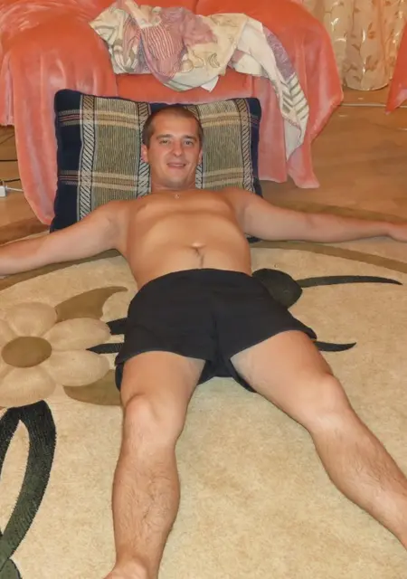 Сергей из Каменца-Подольского, мне 43, познакомлюсь для приятного времяпровождения