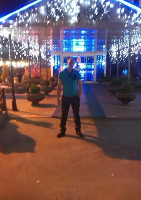 Я Dominik, 39, знакомлюсь для приятного времяпровождения в Осиповичах