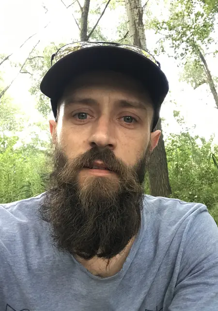 Я Максим, 37, знакомлюсь без обязательств в Киеве