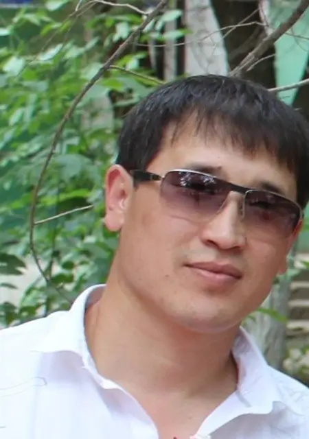 Amir из Актобе, мне 45, познакомлюсь на одну ночь