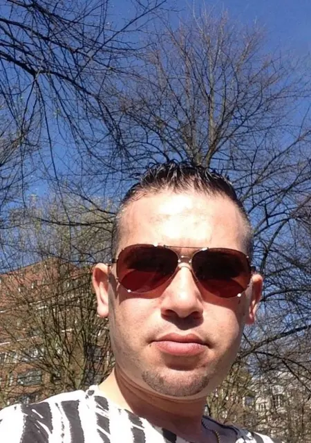 Nabil из Лондона, мне 35, познакомлюсь