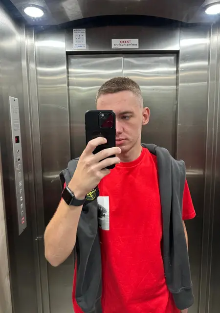 Palm из Раанана, мне 22, познакомлюсь без обязательств