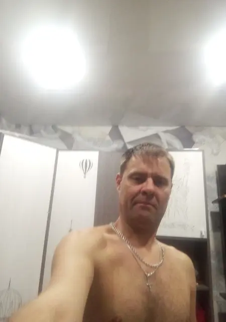 Сергей из Усть-Каменогорска, ищу на сайте знакомства на одну ночь