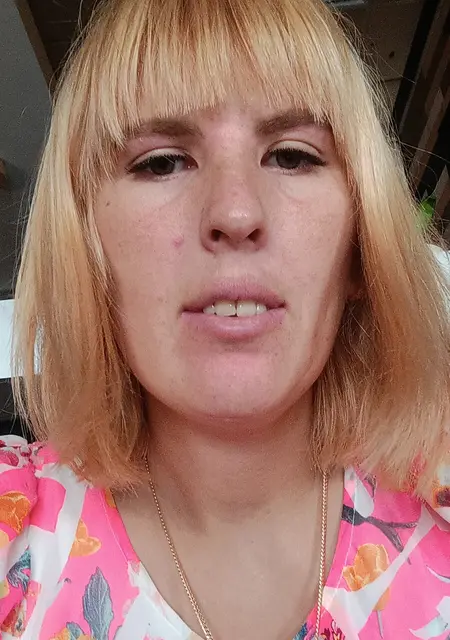 Юлія з Полтавы, шукаю на сайті знайомства без зобов'язань