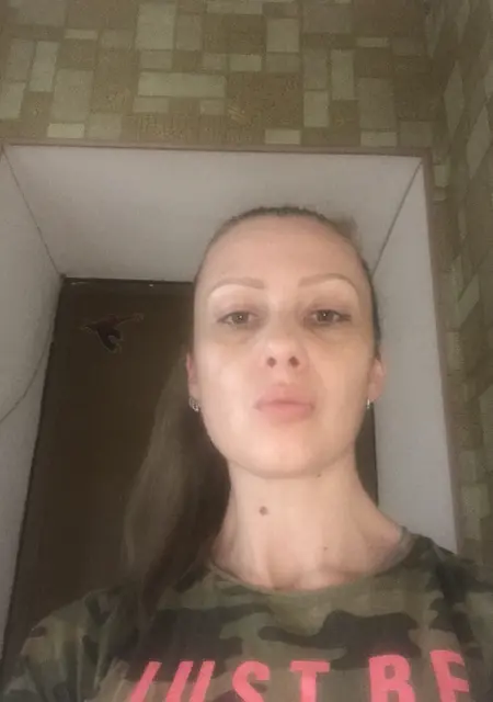 Алина из Одессы, мне 38, познакомлюсь для приятного времяпровождения