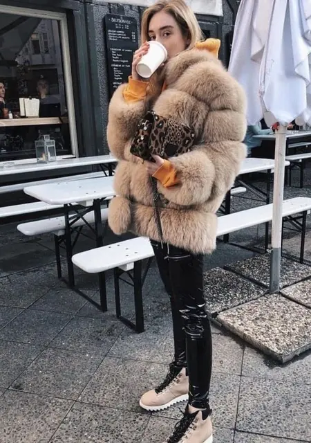 Я Діана, 26, знакомлюсь для приятного времяпровождения в Львове