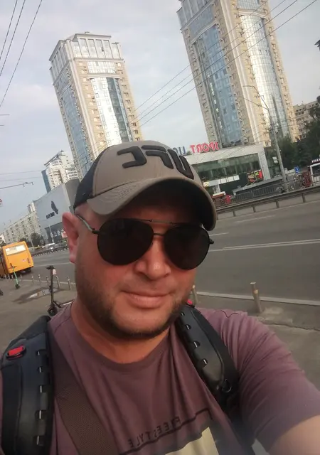 Я Дима, 45, из Запорожья, ищу знакомство для постоянных отношений