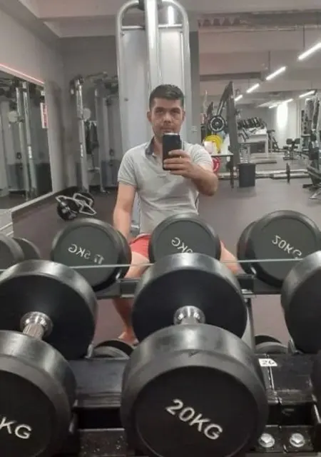 Я Ivo, 39, знакомлюсь в Берлине