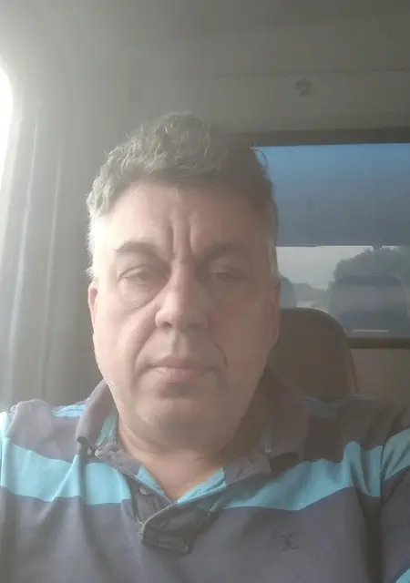 Владимир из Киева, ищу на сайте знакомства без обязательств