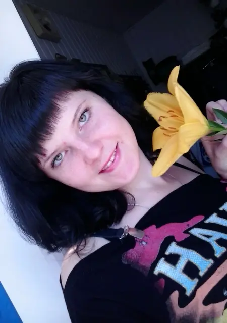 Я Ангелина, 31, из Купянска, ищу знакомство