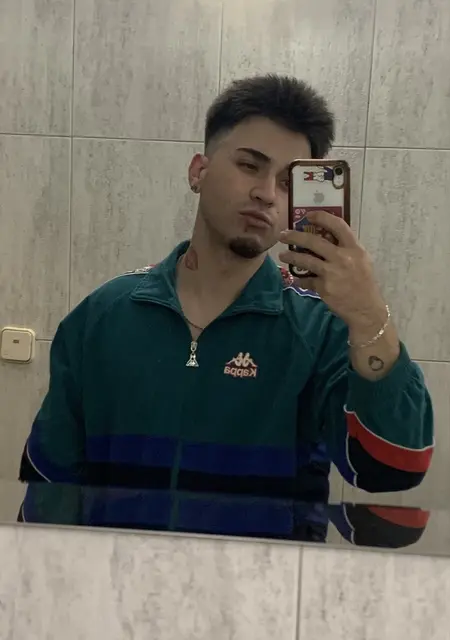Soy Juan, 23 años, conociéndome para hacer nuevos amigos en Mostoles