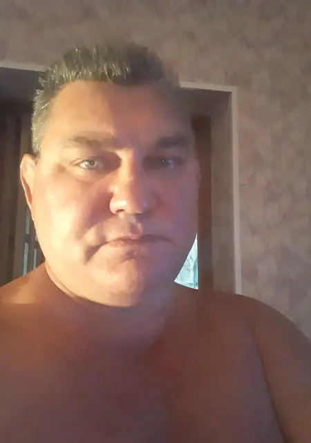 Я Гарик, 51 років, знайомлюсь на одну ніч у Донецьку