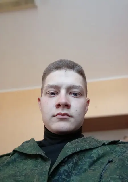 Я Руслан, 25, из Лепели, ищу знакомства без обязательств