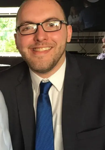 Joe из Лондона, мне 29, познакомлюсь