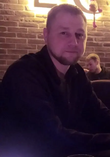 Я Andrey, 42 років, знайомлюсь на одну ніч у Вінниці