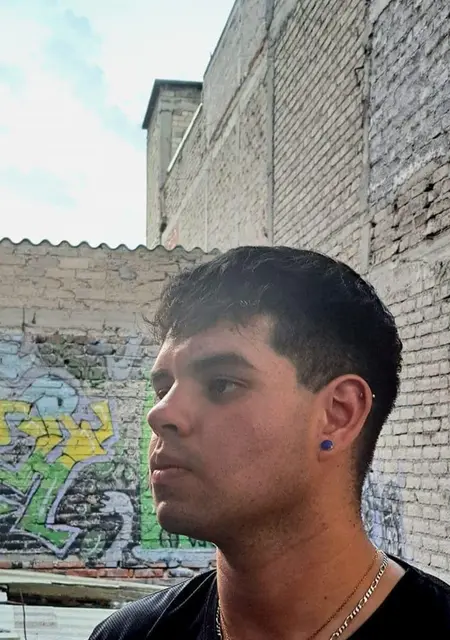 Andruss из Мехико, мне 23, познакомлюсь для совместных путешествий