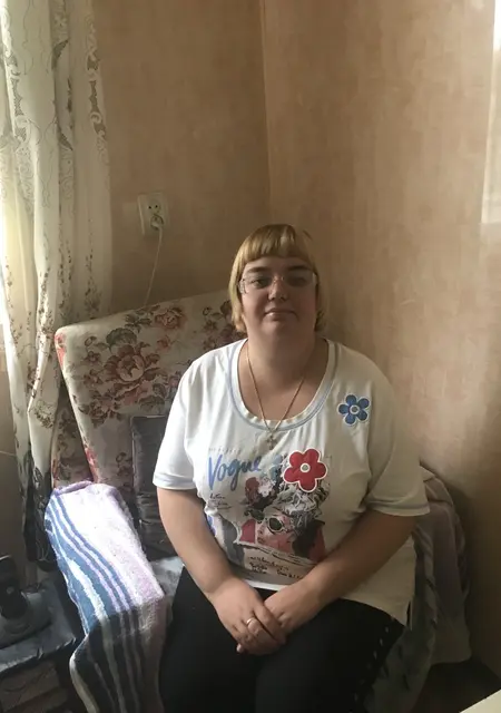 Я Анюта, 37, из Луганска, ищу знакомство для постоянных отношений