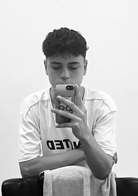 Я Mevo, 19, знакомлюсь для вирта в Текирдаге