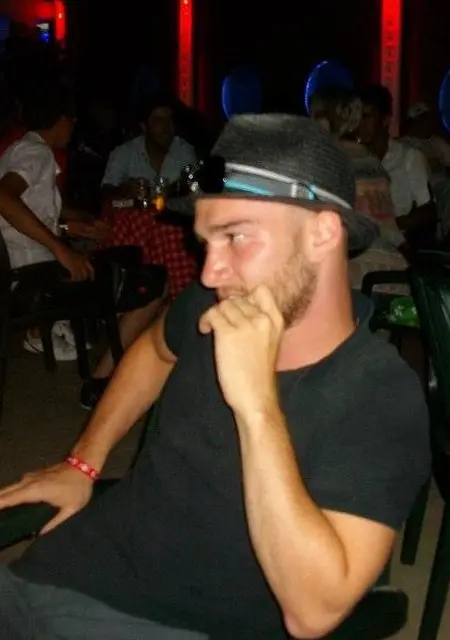 Я Lado Odisharia, 39, из Тбилиси, ищу знакомство для общения