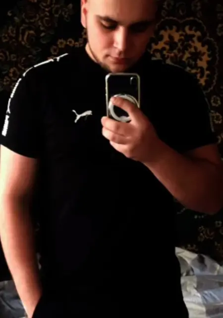 Я Сергій, 19, знакомлюсь без обязательств в Кропивницком