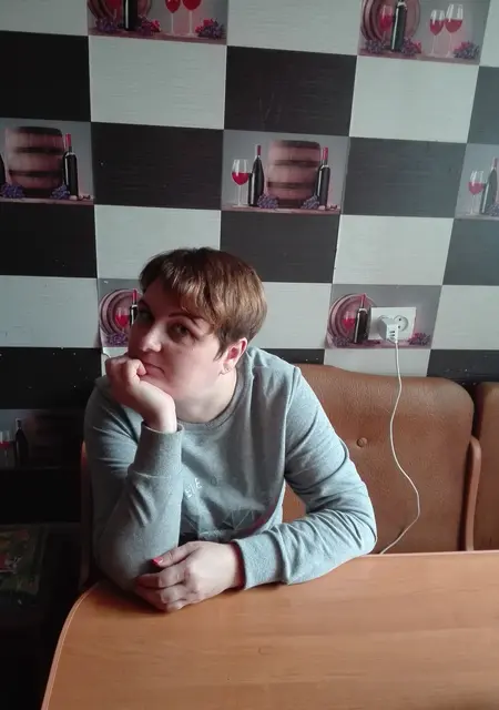 Я Ольга, 42 років з Києва, шукаю знайомство для дружби