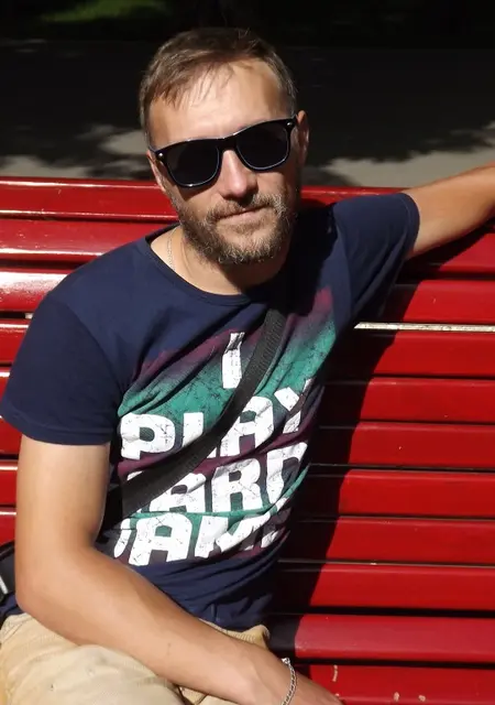 Я Денис, 47, из Харькова, ищу знакомства без обязательств