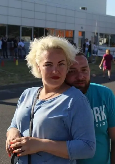 Оля из Варшавы, мне 43, познакомлюсь