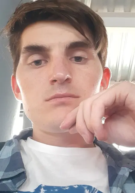 Я Иван, 29 років, знайомлюсь для постійних стосунків у Черкасах