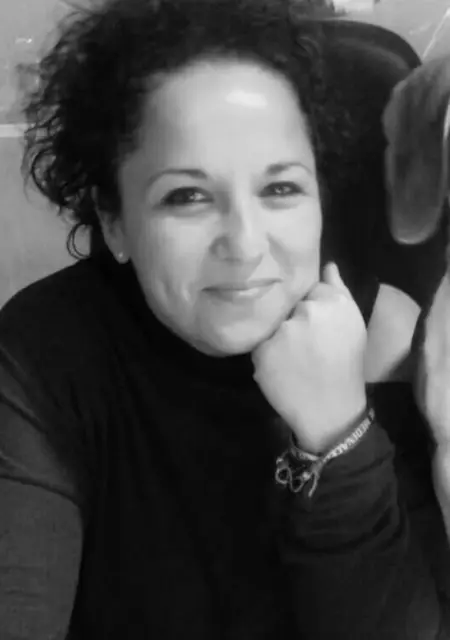 Sara de Madrid, tengo 48 años, lista para conocer para relación sin ataduras